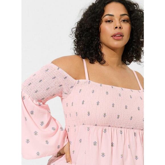 Torrid Plus Size Top Challis Cold Shoulder Smocked Blouse Off Shoulder Size 0 - Picture 1 of 7